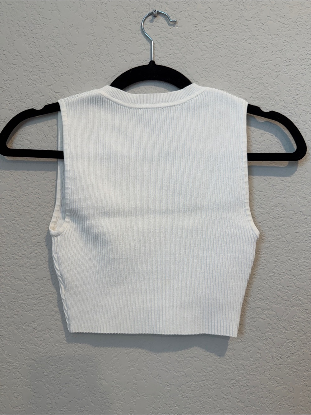 Babaton Cream Ribbed Cropped Tank - Picture 3 of 7